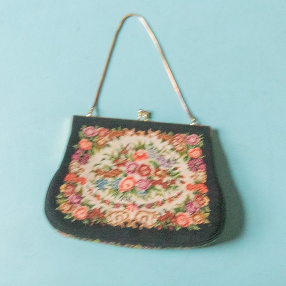 VINTAGE Petite Point Floral Tapestry Gold Trim Chain Mini Hand Bag - Picture 7 of 9